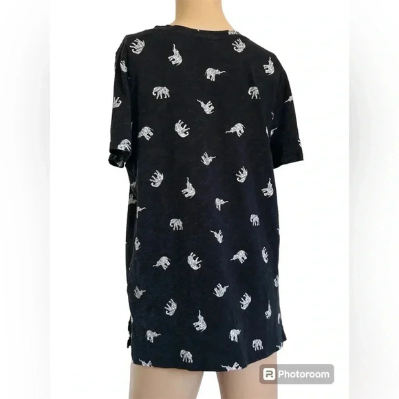 Mudd Elephant Print Roadtrip Tee V-Neck Cotton Blend Casual Short Sleeve Size L - Picture 2 of 8